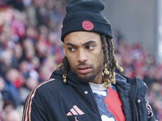 Sacha Boey, Bayern Münih'te kalmak istiyor
