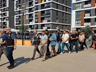 Edirne'de uyuşturucu operasyonu: Tırda 692 kilo esrar ele geçirildi