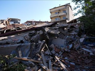Uzmanlar riskli yapılar için dönüşüm çağrısı yaptı