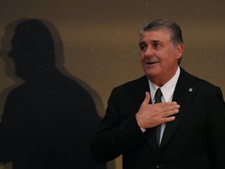 Serdal Adalı: Transferde hata yapma lüksümüz yok