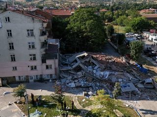 Ulaştırma Bakanlığı'ndan deprem raporu: İletişimde aksaklık yaşanmadı