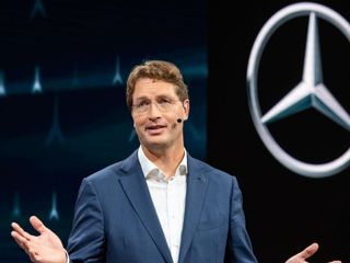 Mercedes-Benz CEO'sundan AB'ye sert uyarı: Çöküşe sürükleneceğiz