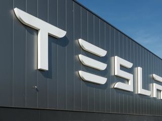 Tesla’dan çapıcı adım! Artık o sektöre giriş yapıyor