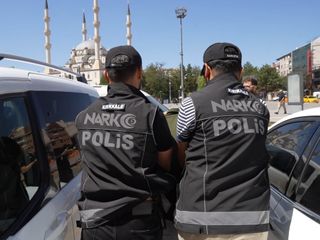 Kırıkkale’de doktorların e-imzasıyla ilaç yazan hastane çalışanı yakalandı
