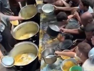 Gazze'de yürekleri sızlatan görüntü: Kazanında yemek biten görevlinin çaresizliği kamerada
