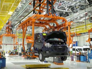 ABD’de harekete geçildi: Otomotiv devi yüz binlerce aracını geri çağırıyor! Güvenlik riski taşıyor