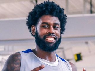 Karşıyaka Erkek Basketbol Takımı, Justin Alston'u transfer etti