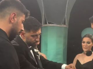 Burak Bulut ve Eda Sakız evlendi! Takılan altınlar gündem oldu