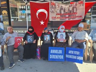 Terörsüz Türkiye süreci evlat nöbetindeki annelere umut oldu
