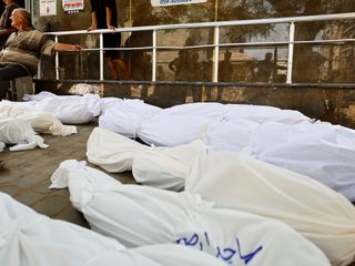 Gazze'de can kaybı 61 bin 722'ye yükseldi