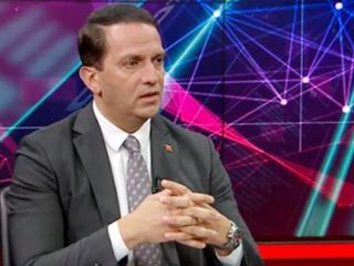 Özgür Özel'in açıklamaları sonrası Mücahit Birinci ve Nedim Şener arasında küfürlü kavga çıktı