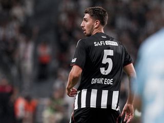 Demir Ege Tıknaz ilk golünü kaydetti