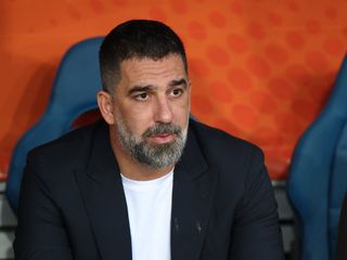 Kırmızı kart sonrası Arda Turan'dan özür açıklaması geldi