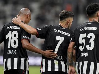 Beşiktaş'ın Lausanne ile oynayacağı maçların hakemleri duyuruldu