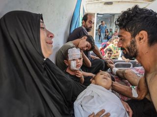 Gazze'de İsrail soykırımı: Filistinliler bombardıman ve açlıkla savaşıyor