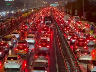 İstanbul'da trafik yoğunluğu yüzde 72'ye ulaştı