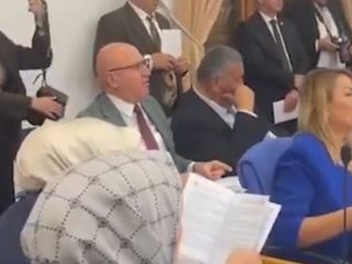 Bütçe görüşmeleri sırasında gerginlik çıktı