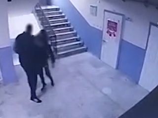 Manisa’da otizmli öğrenciyi merdivenden iten okul müdürü hakkında soruşturma