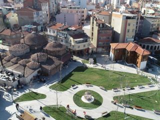 AK Parti’den Zağnos Paşa Meydanı tepkisi: Balıkesir’in hafızasına dokundurtmayız