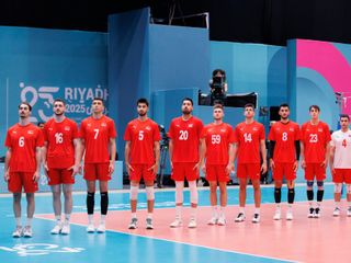 Erkek Milli Voleybol Takımı, gümüş madalyanın sahibi oldu