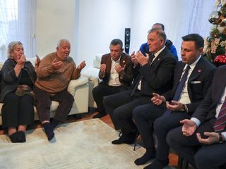 Özgür Özel'den Şehit Yarbay Korkmaz'ın ailesine ziyaret