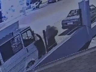 Antalya'da sokakta kadına saldırıda bulunan şahıs yakalandı