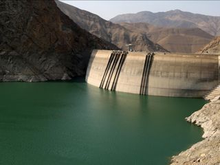 İran'da yağışlar durdu, barajlar boşaldı