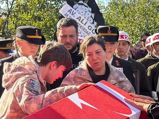 Tekirdağ'da Şehit İlker Aykut'un cenazesinde gözyaşları sel oldu