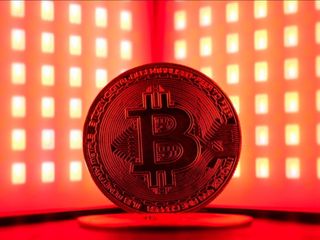 Bitcoin, Fed'in faiz belirsizliğiyle mayıstan bu yana en düşük seviyede