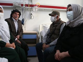 Diyarbakır’da çapraz böbrek nakli: İki aileye aynı anda hayat