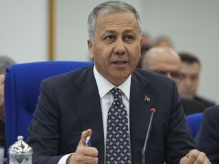 Ali Yerlikaya: Türkiye'deki yabancı sayısı 3 milyon 615 bin