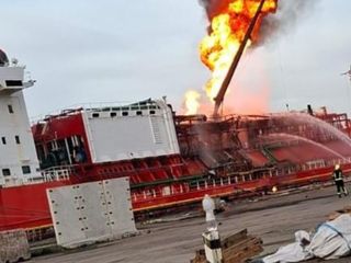 Ukrayna’da Türk bayraklı tankere drone saldırısı