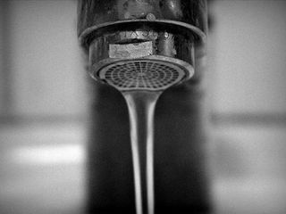 İstanbul'da suya her ay zam uygulaması İBB Meclisi'nde kabul edildi