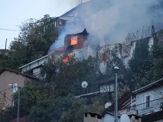 Bursa'da yanan evde 1 kişinin cesedi bulundu