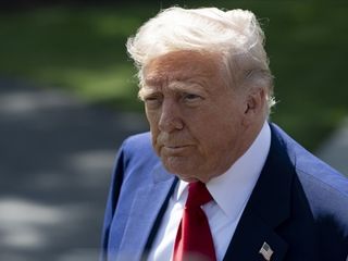 Trump’tan Venezuela açıklaması: Kara harekatı ihtimalini göz ardı etmiyorum