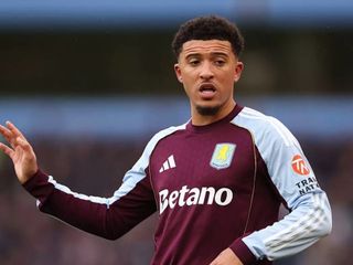 Jadon Sancho İstanbul'a geldi