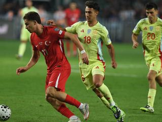 İspanya - Türkiye maçının ilk 11'leri