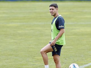 Emre Mor'dan paylaşım: Geliyorum!