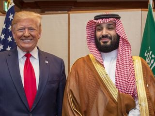 Trump, Suudi Arabistan Prensi'ni 1 trilyon dolar yatırıma ikna etti