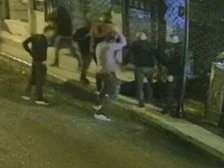 Elazığ'da sokak ortasında darp kameraya yansıdı