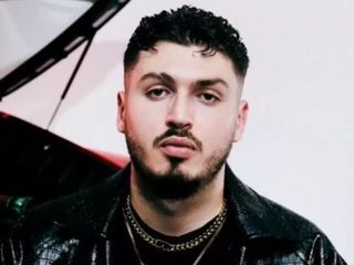 Blok3'ün şarkısında ezan detayı! Dinleyen yorum yağdırdı...