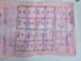 Bolu’da yapı market rafının arasından muska çıktı