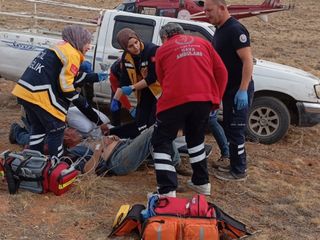 Konya'da dağda kalp krizi geçiren çoban hava ambulansı ile hastaneye kaldırıldı