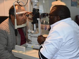 Kongolu doktor Türkiye'de kendisini geliştiriyor