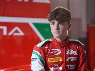 Alp Aksoy, Formula Trophy sezonunun açılış yarışını kazandı