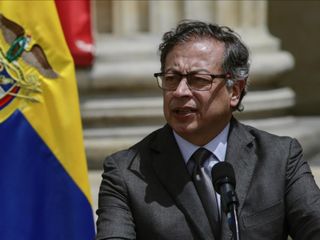 Kolombiya lideri Petro: Uyuşturucuyla mücadele bahanesiyle tehdit ediliyoruz