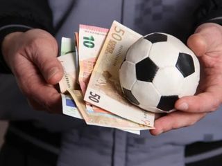 Futbolda bahis soruşturması: 3 kadın spikere gözaltı