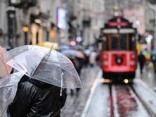 İstanbul'da hafta sonu için sağanak uyarısı