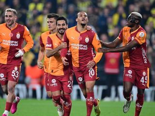 Galatasaray - Samsunspor maçının ilk 11'leri