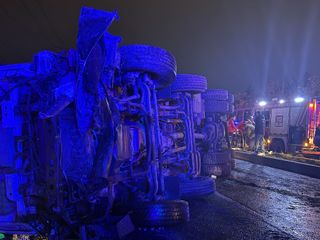 İstanbul'da zincirleme kazada 2 kişi öldü, 6 kişi yaralandı